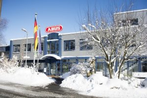 ABUS: Επίσκεψη στο εργοστάσιο