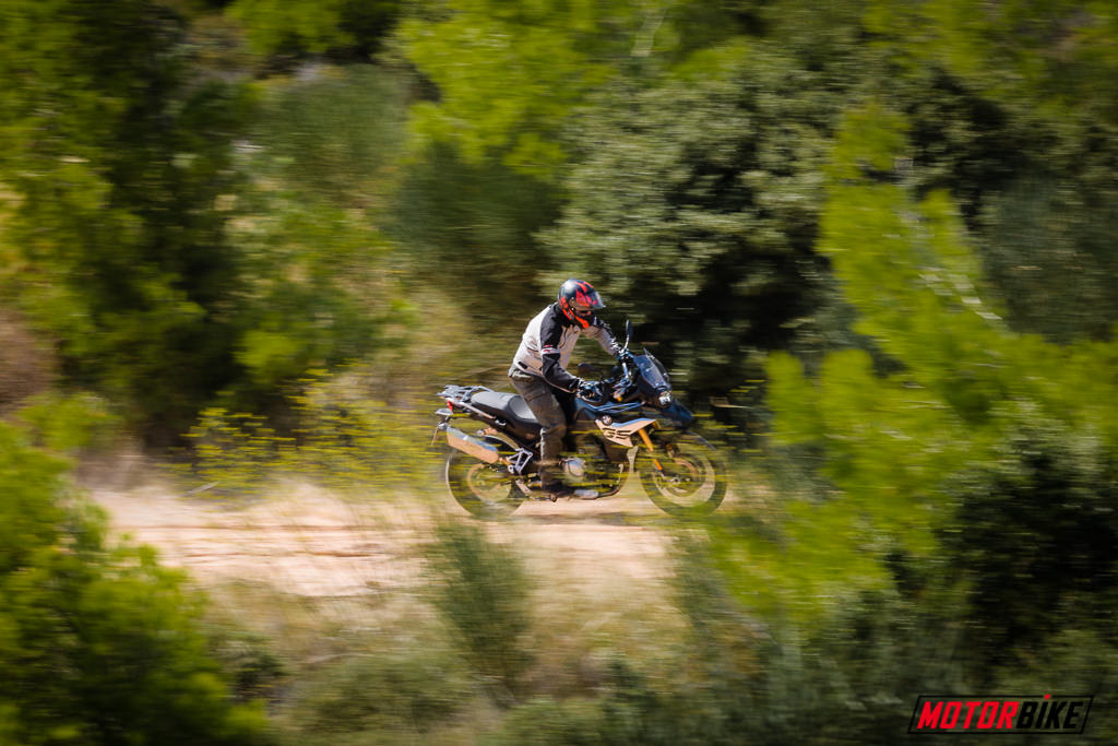 BMW GS850 - MotorBike.gr