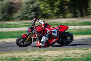 Ducati Monster SP: Όλα ανεβασμένα!
