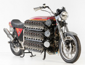 Kawasaki με 48 κυλίνδρους και 4.200 cc, με τιμή εκκίνησης 47.000€!