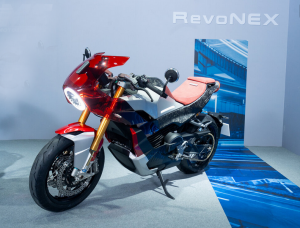 Kymco RevoNex 2024: Πρωτότυπο, κομψό και ηλεκτρικό