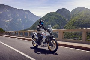 Honda XL750 Transalp 2025: Με μικροαλλαγές και βελτιώσεις