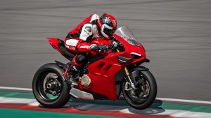 Ducati: Ετοιμάζει αυτόματο κιβώτιο που μοιάζει με E-Clutch