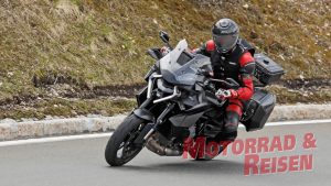 KTM 1390 Superduke GT: Αλλαγές στην αεροδυναμική για το 2026