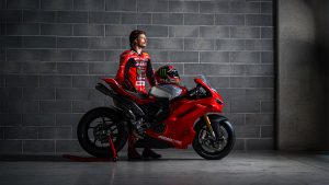 Ducati: Παρουσίασε τη νέα Panigale V4 R